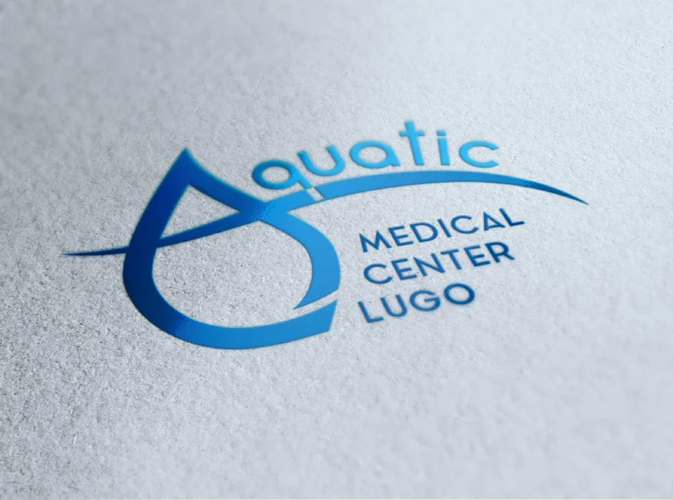 Il marchio Aquatic stampato in blu su carta goffrata