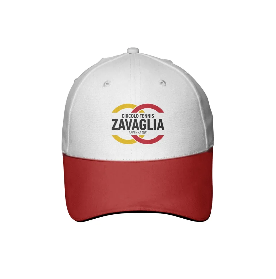 Cappellino bianco con la visiera rossa e il marchio Circolo Tennis Zavaglia sul davanti